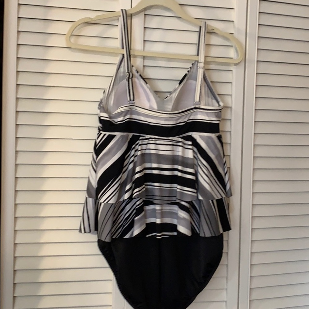 Striped MagicSuit One-Piece - Picture 4 of 8
